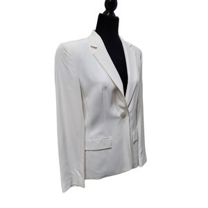 ⬇️ Ann Taylor Loft white blazer